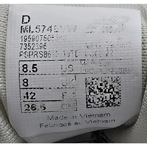 New Balance 574 Classic ML574EVN Men’s Size 8.5 Gray Suede Mesh Retro Sneakers - Picture 10 of 11